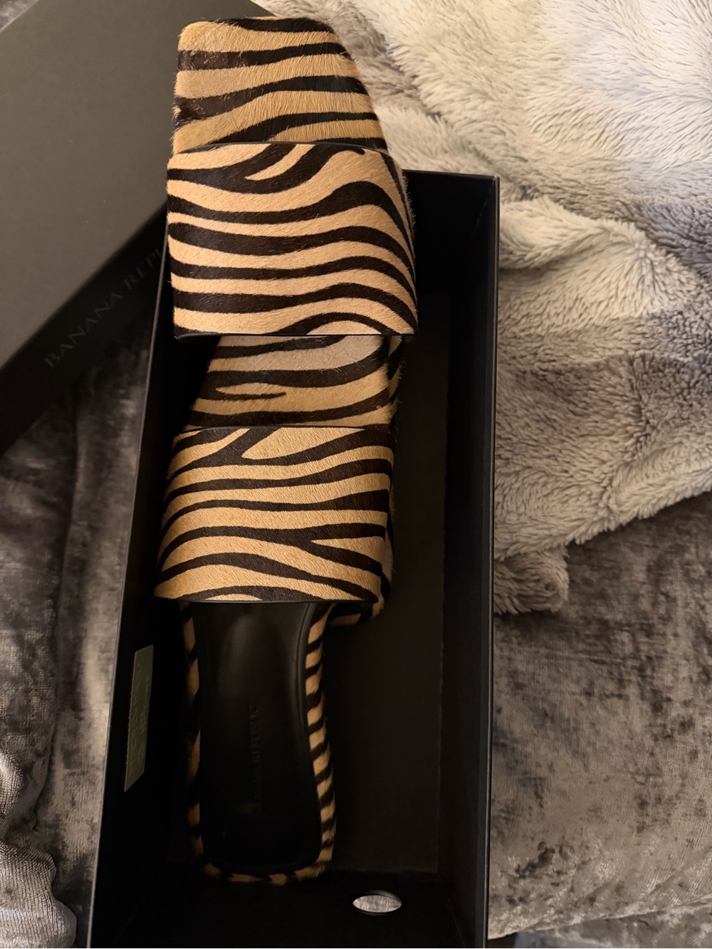 Banana Republic Zebra-Print Beige and Black Slide Mules